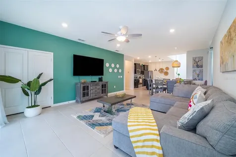 1230 Aloha Boulevard Davenport FL 33897