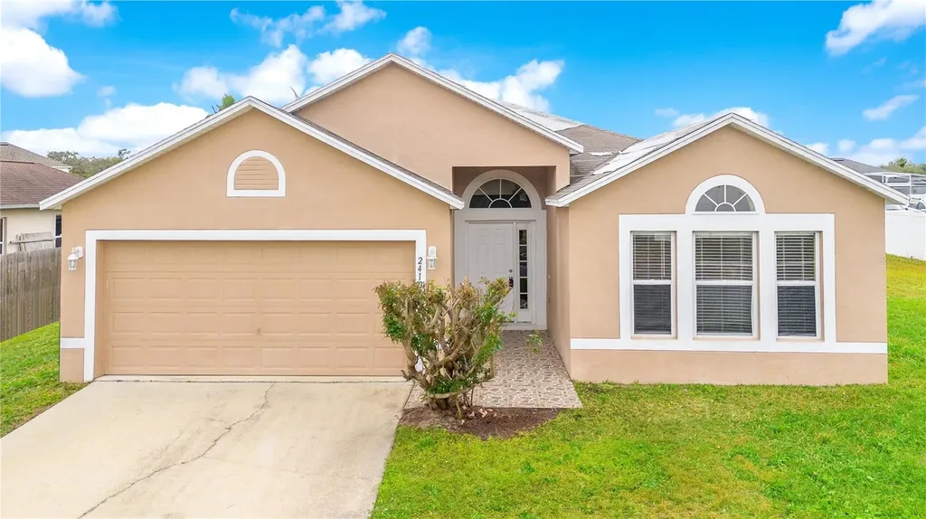 2410 Hatton Chase Lane Kissimmee FL 34746