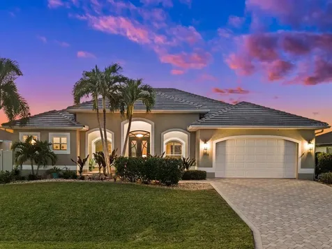 4114 SW 12th Place Cape Coral FL 33914