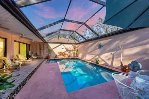 3711 Glen Oaks Manor Drive Sarasota FL 34232