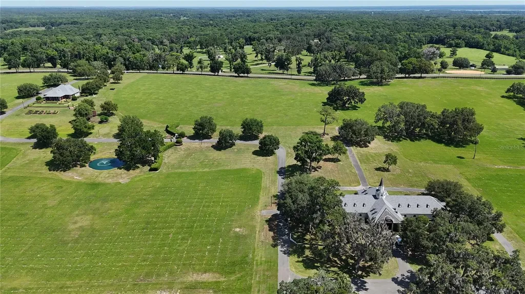 6800 SE 193rd Street Micanopy FL 32667