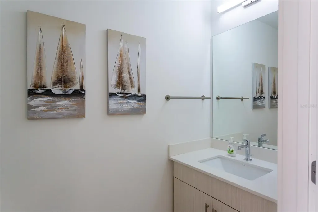 1709 N Tamiami Trail Sarasota FL 34234