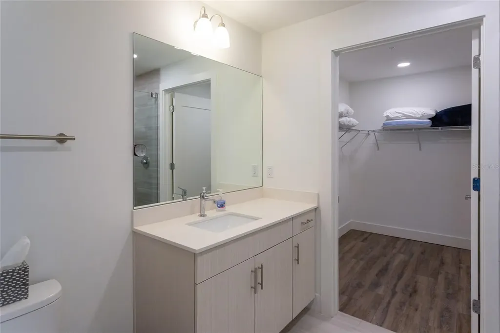 1709 N Tamiami Trail Sarasota FL 34234