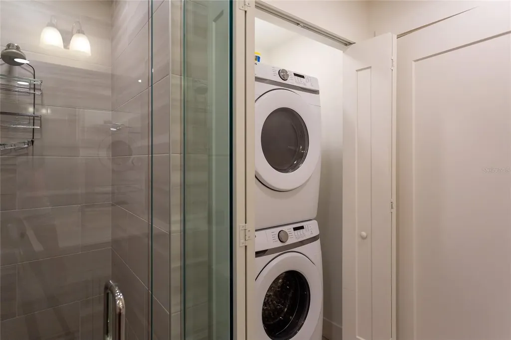 1709 N Tamiami Trail Sarasota FL 34234