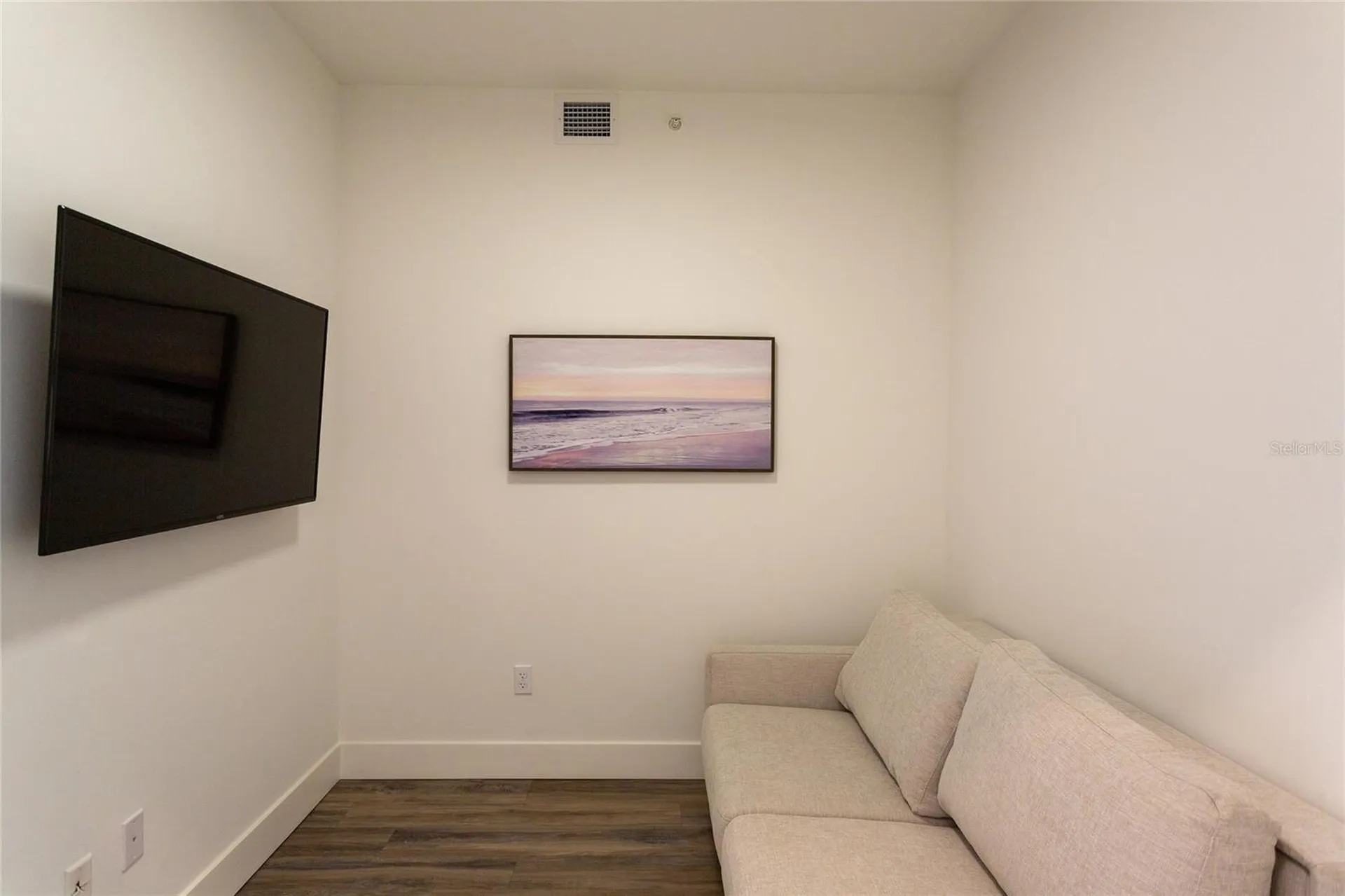 1709 N Tamiami Trail Sarasota FL 34234