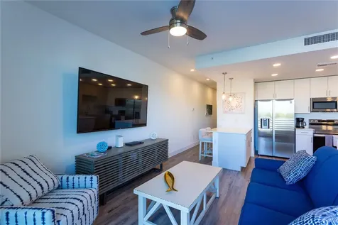 1709 N Tamiami Trail Sarasota FL 34234