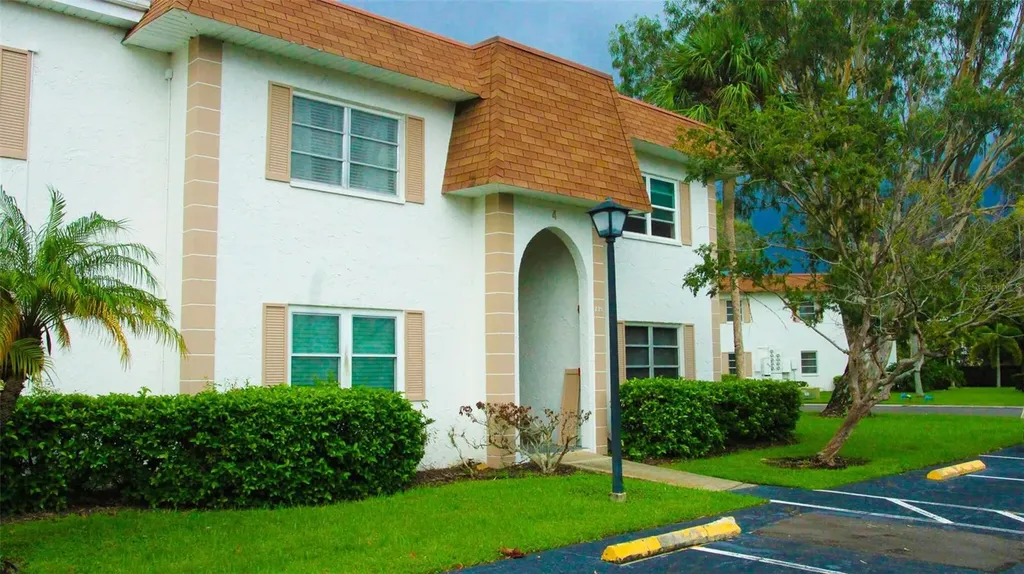 239 S Mcmullen Booth Road Clearwater FL 33759