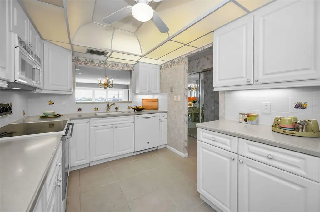 100 Bluff View Drive Belleair Bluffs FL 33770