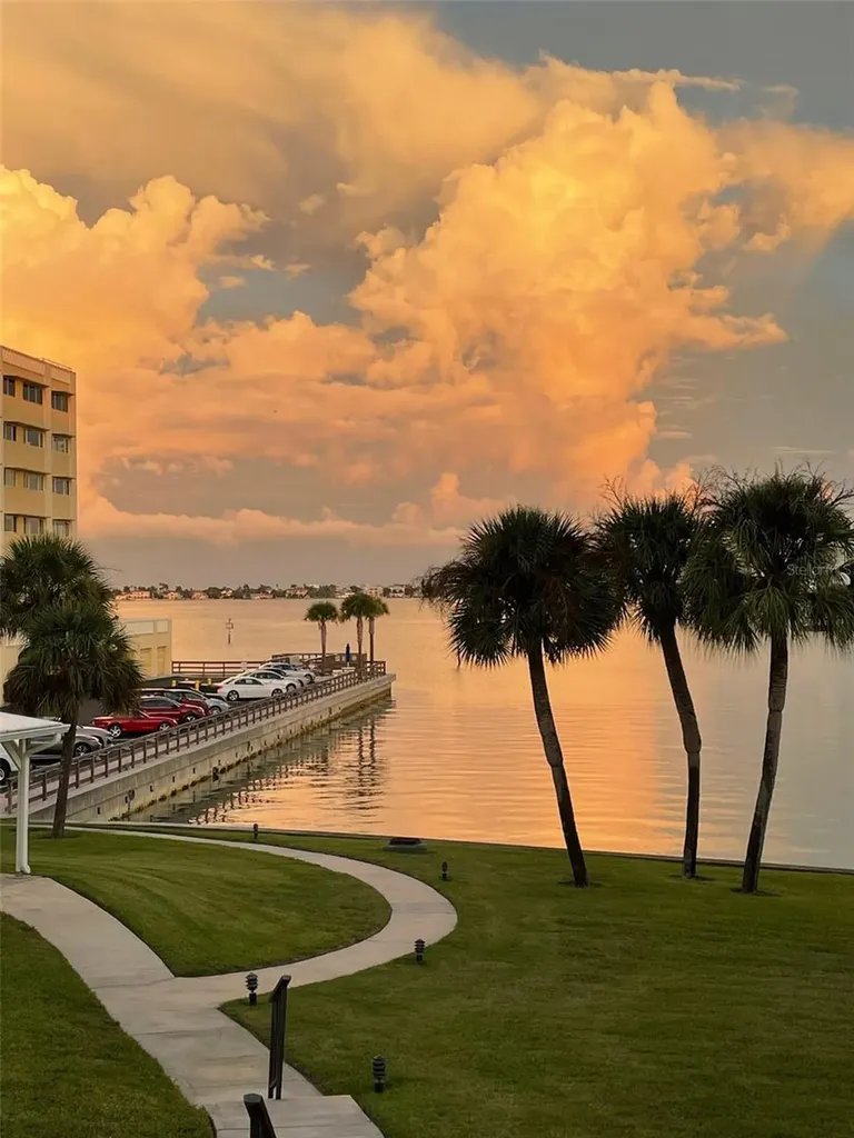 100 Bluff View Drive Belleair Bluffs FL 33770