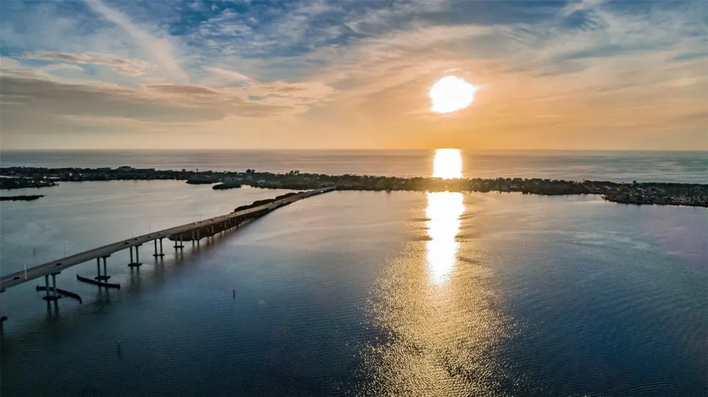 100 Bluff View Drive Belleair Bluffs FL 33770