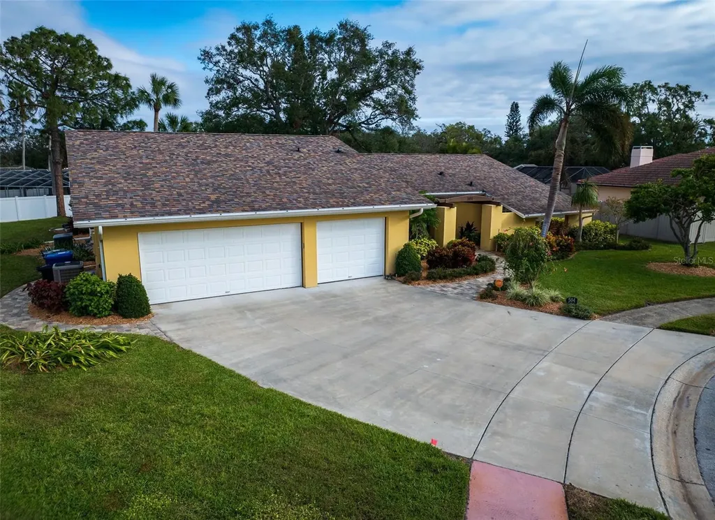 504 Lookout Court Largo FL 33770