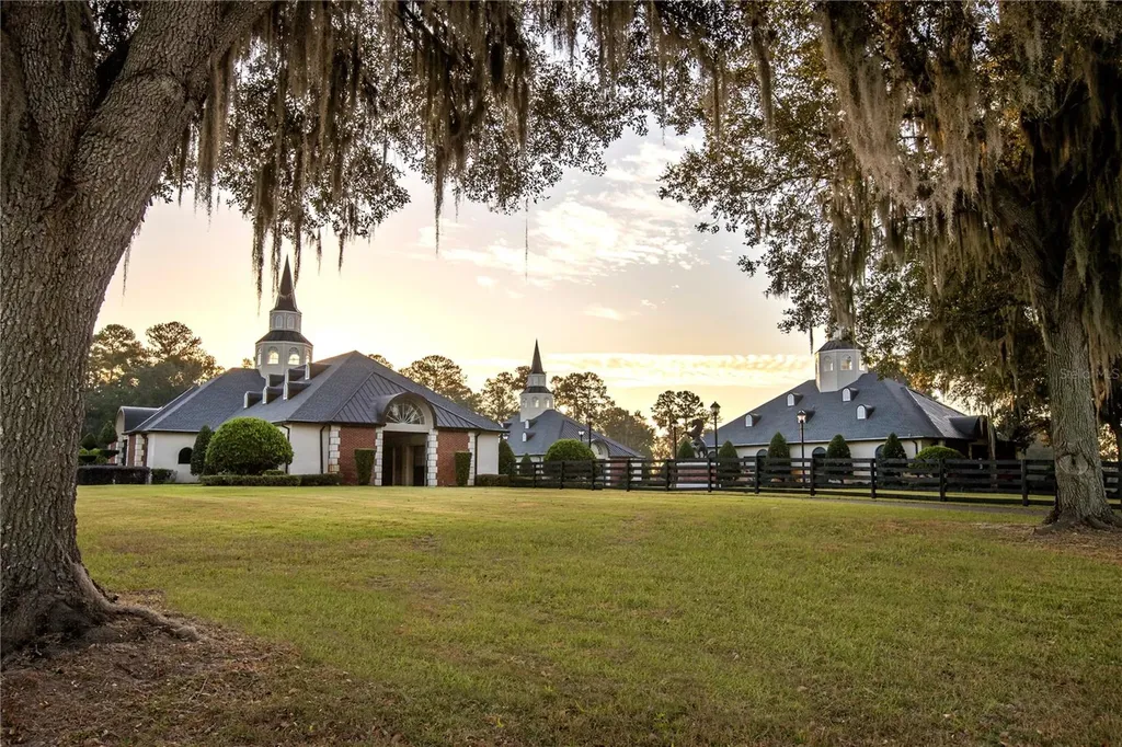 6500A NW 193rd Street Micanopy FL 32667