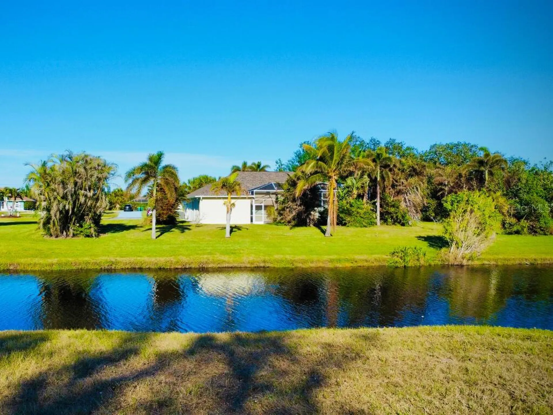 683 Rotonda Circle Rotonda West FL 33947