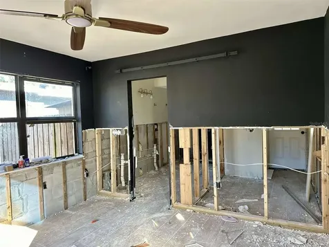 3901 Huntington Street NE St Petersburg FL 33703