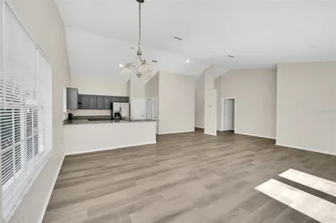 6558 Grosvenor Lane Orlando FL 32835
