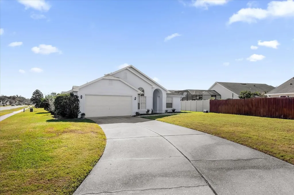 130 Country Creek Lane Kissimmee FL 34746