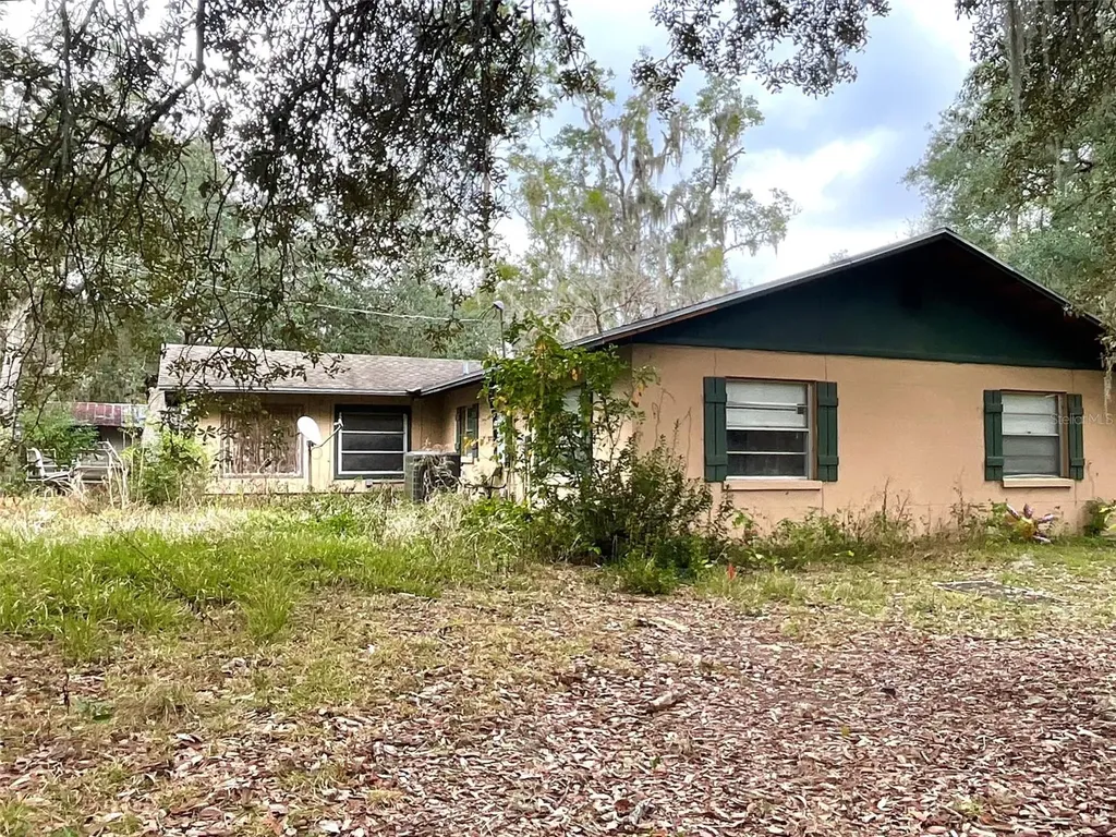 200 Washington Street Interlachen FL 32148
