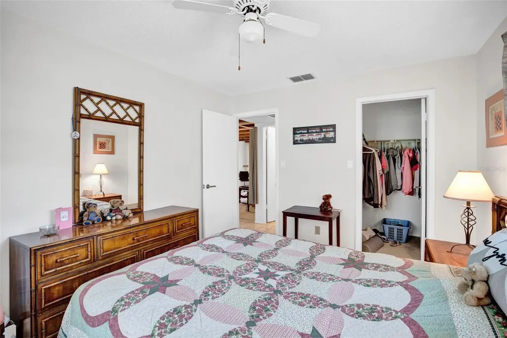 2465 Northside Drive Clearwater FL 33761