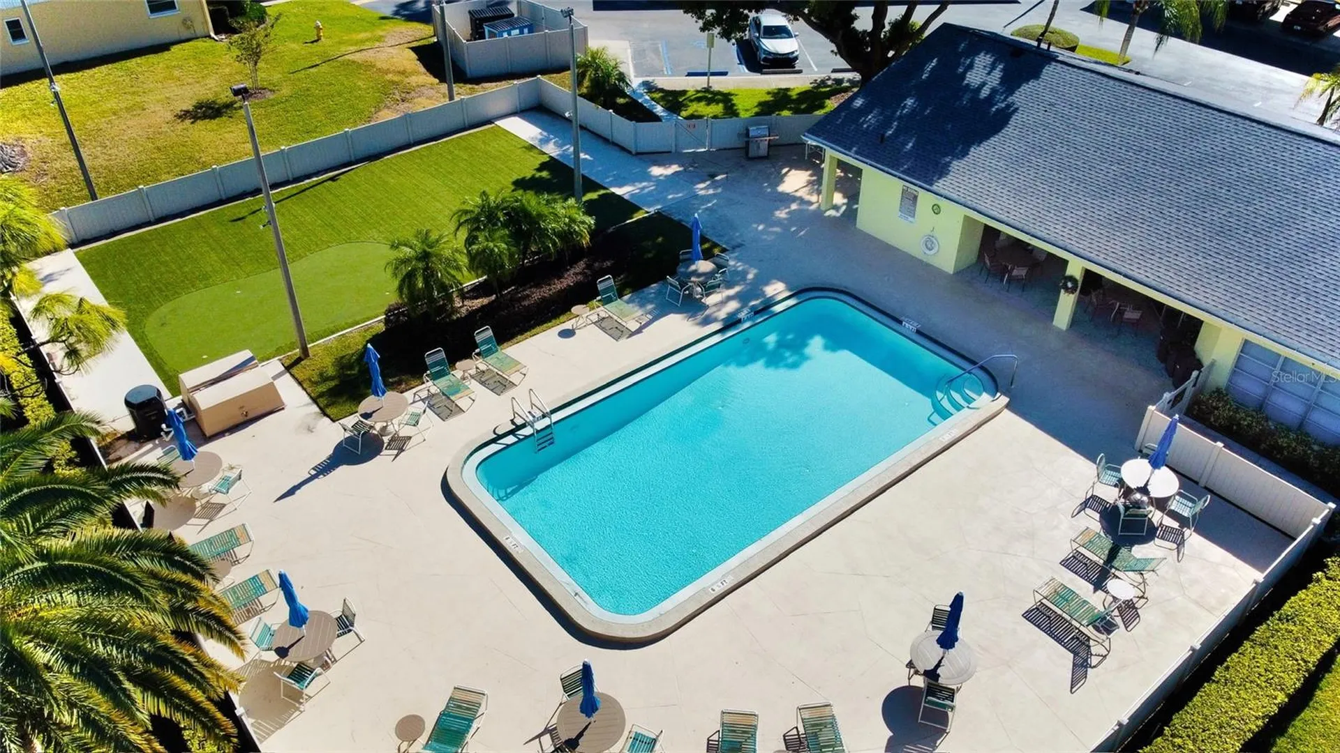 2465 Northside Drive Clearwater FL 33761