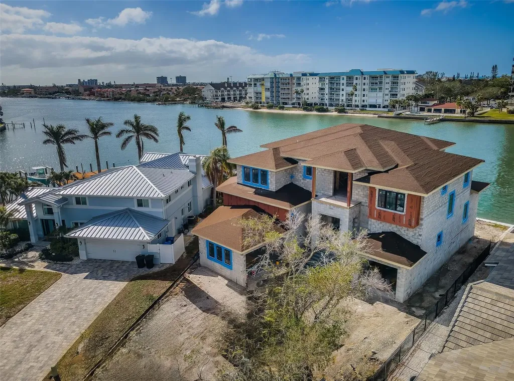 1275 81st Street S St Petersburg FL 33707