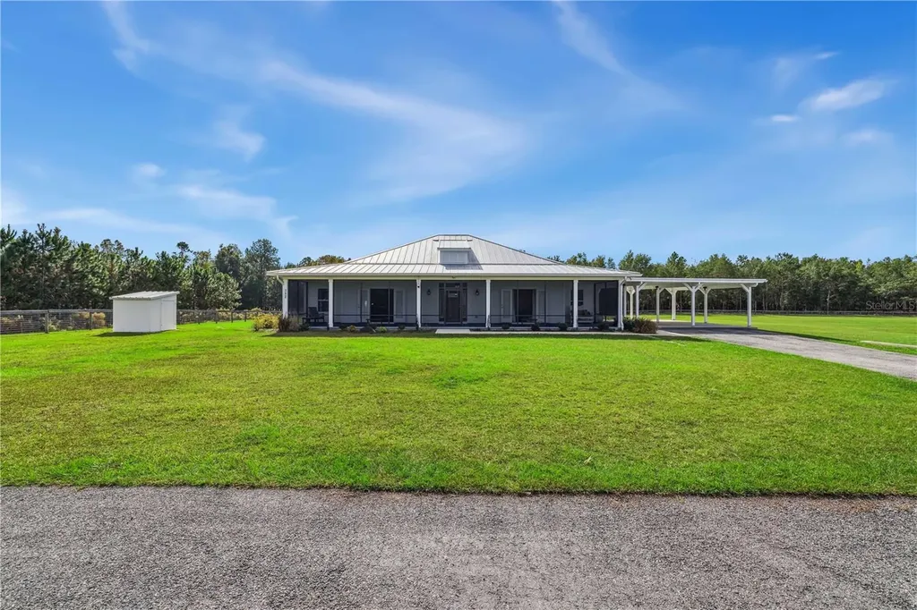 712 Southwest Rasberry Court Fort White FL 32038