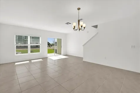 375 Sequoia Drive Lake Wales FL 33859