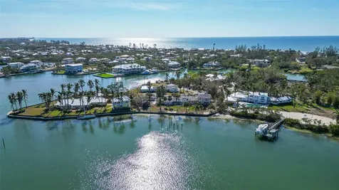 6516 Bayou Hammock Road Longboat Key FL 34228