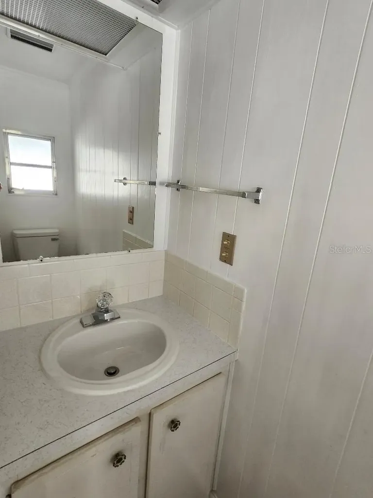 6909 E Bayou Lane Bradenton FL 34207