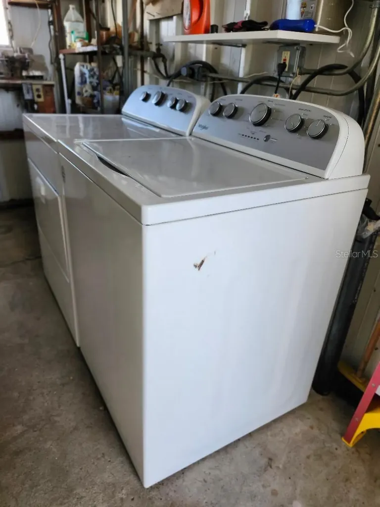 6909 E Bayou Lane Bradenton FL 34207