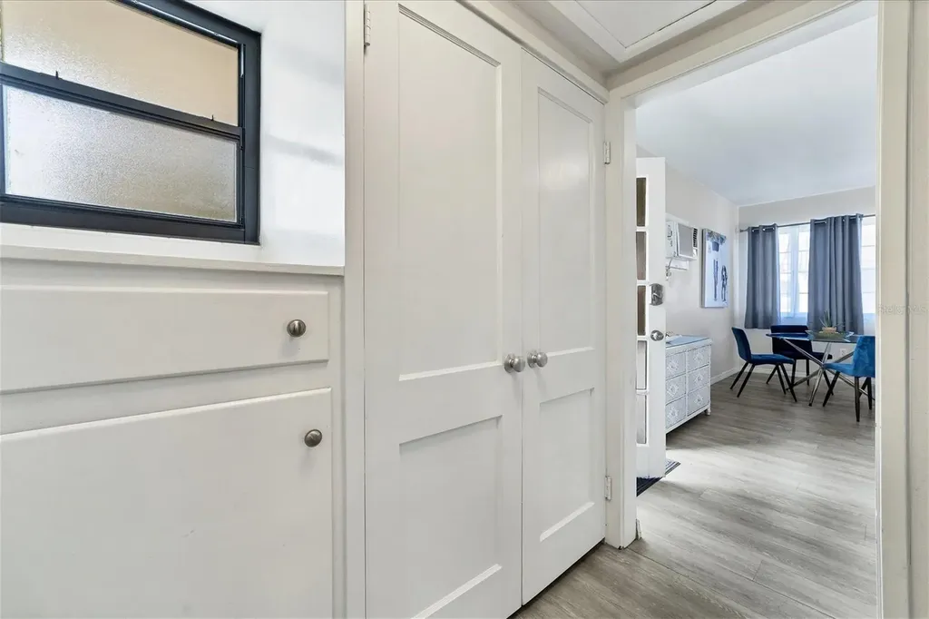 1901 Hyde Park Street Sarasota FL 34239