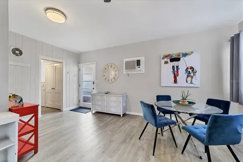1901 Hyde Park Street Sarasota FL 34239