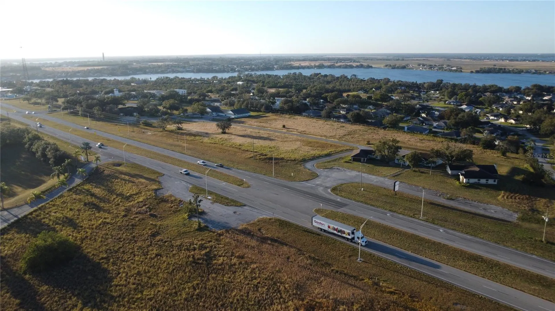 1346 Us 27 Highway N Lake Placid FL 33852