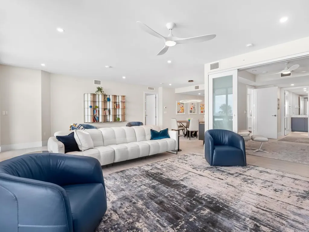 1035 Seaside Drive Sarasota FL 34242