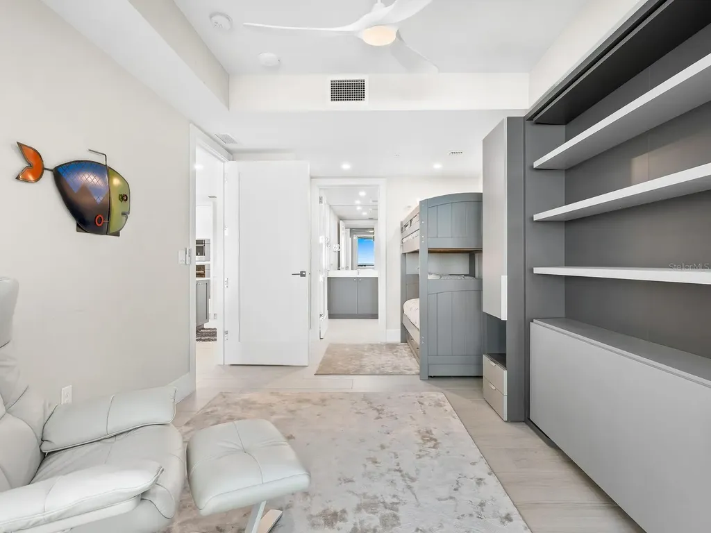 1035 Seaside Drive Sarasota FL 34242