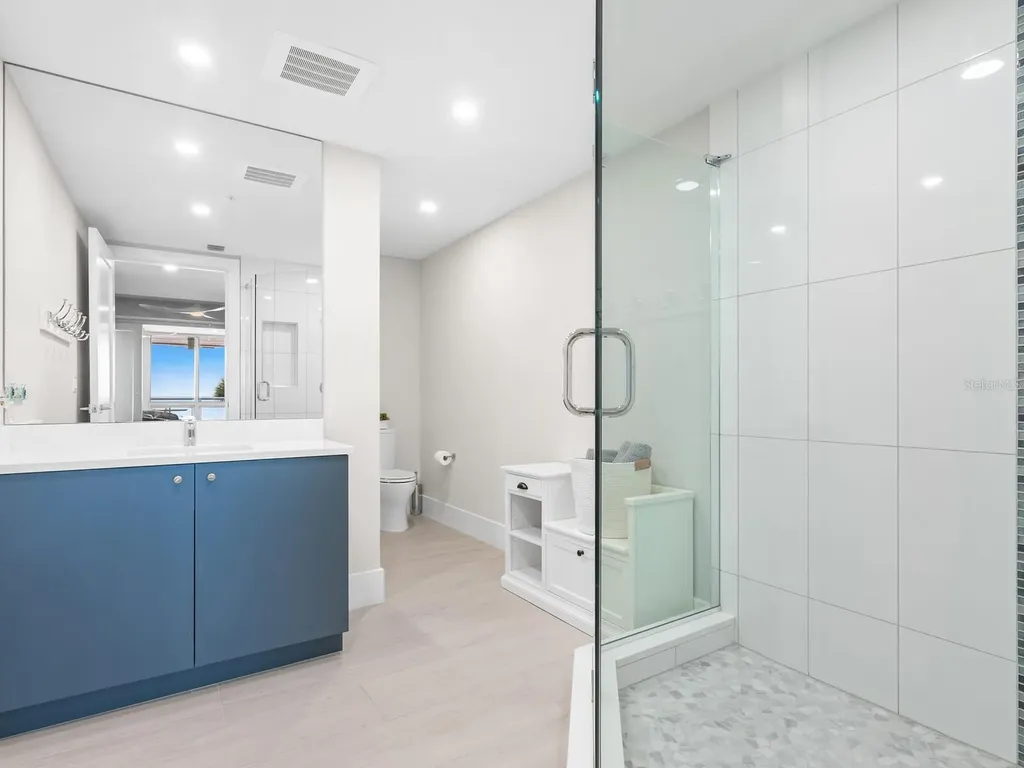 1035 Seaside Drive Sarasota FL 34242