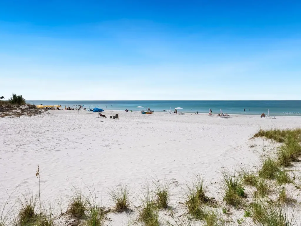1035 Seaside Drive Sarasota FL 34242