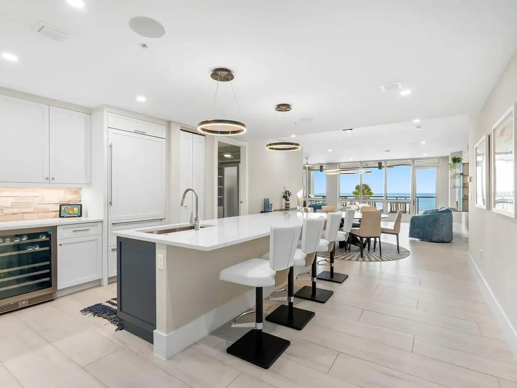 1035 Seaside Drive Sarasota FL 34242