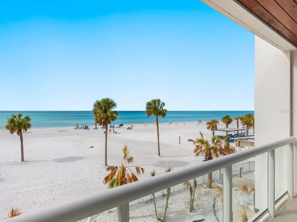 1035 Seaside Drive Sarasota FL 34242