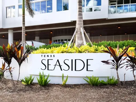 1035 Seaside Drive Sarasota FL 34242