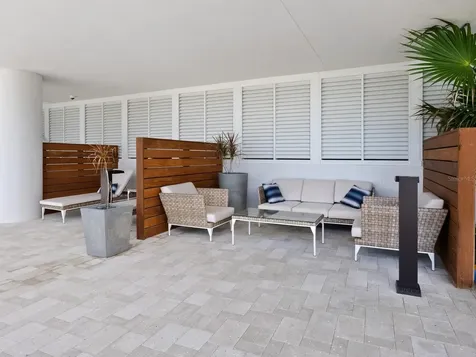1035 Seaside Drive Sarasota FL 34242