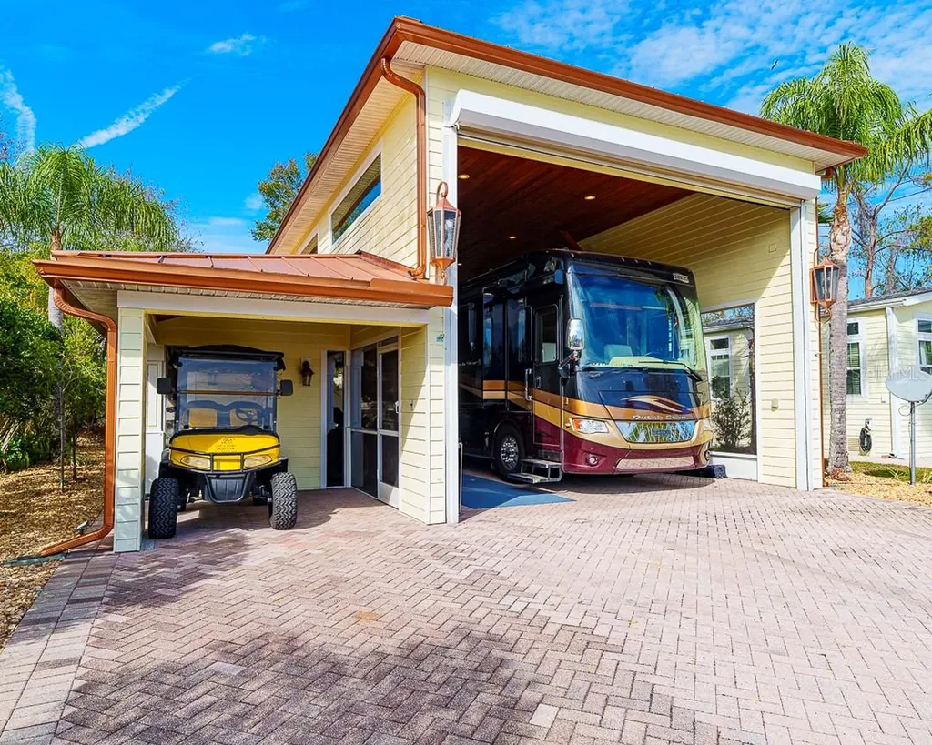 6841 Amanda Vista Circle Land O Lakes FL 34637