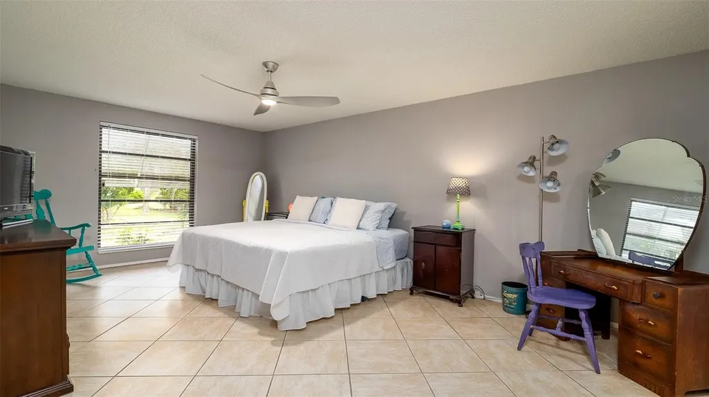 5859 Lincoln Road Venice FL 34293
