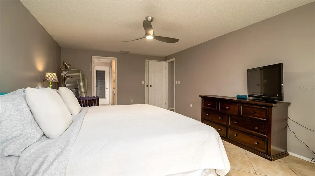 5859 Lincoln Road Venice FL 34293