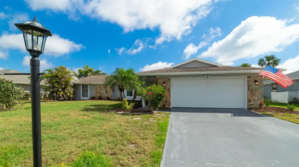 5859 Lincoln Road Venice FL 34293