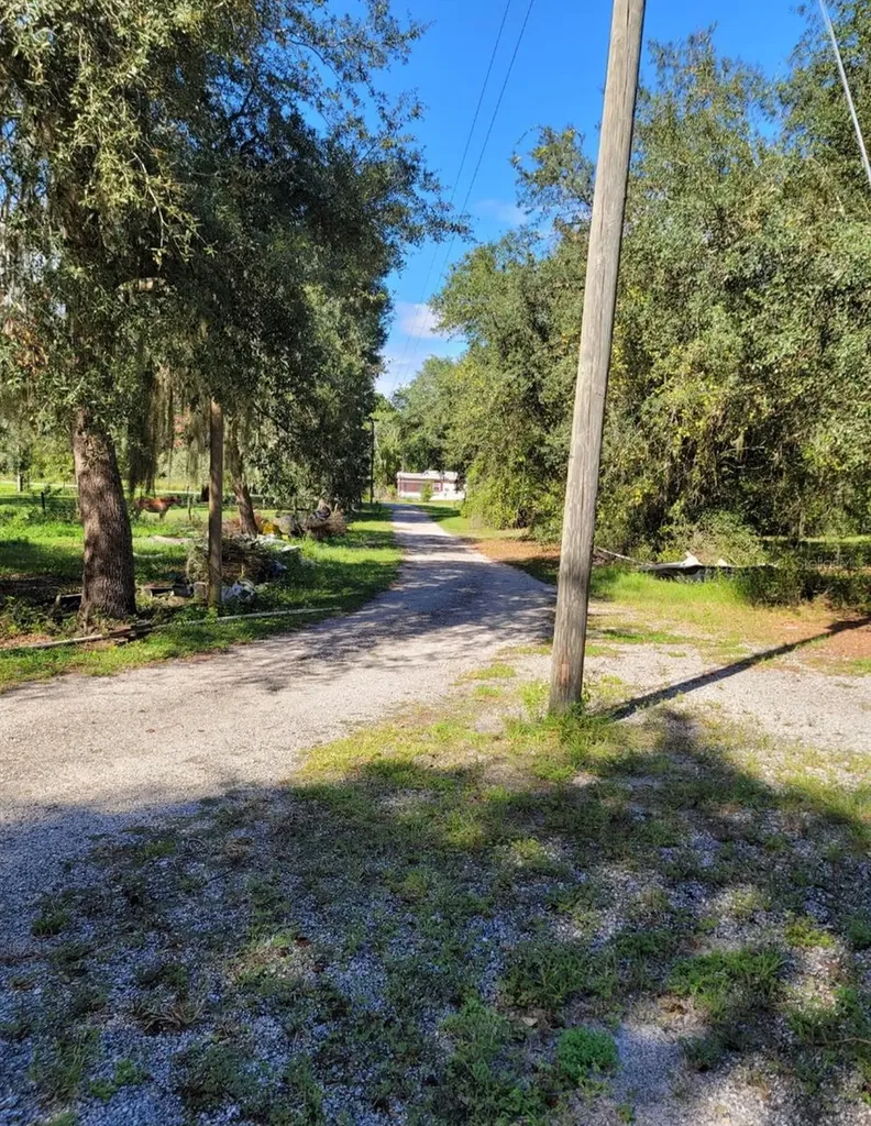 213 Clifton Road Crescent City FL 32112