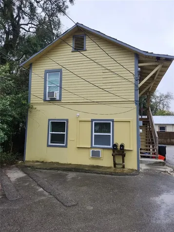 421 NW 10th Avenue Gainesville FL 32601