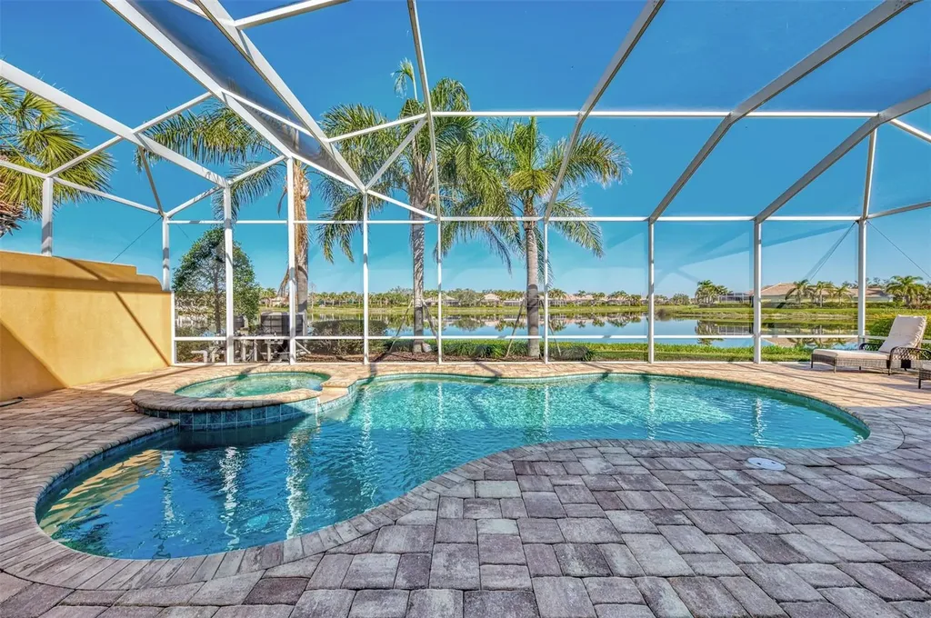 5916 Mariposa Lane Sarasota FL 34238