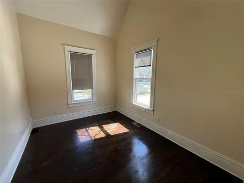 313 E Oak Avenue Tampa FL 33602