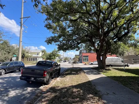 313 E Oak Avenue Tampa FL 33602