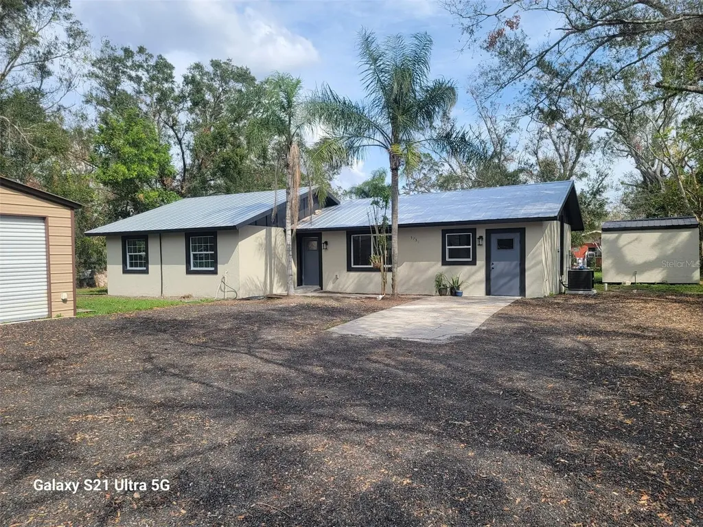 5731 11th Street Court E Bradenton FL 34203